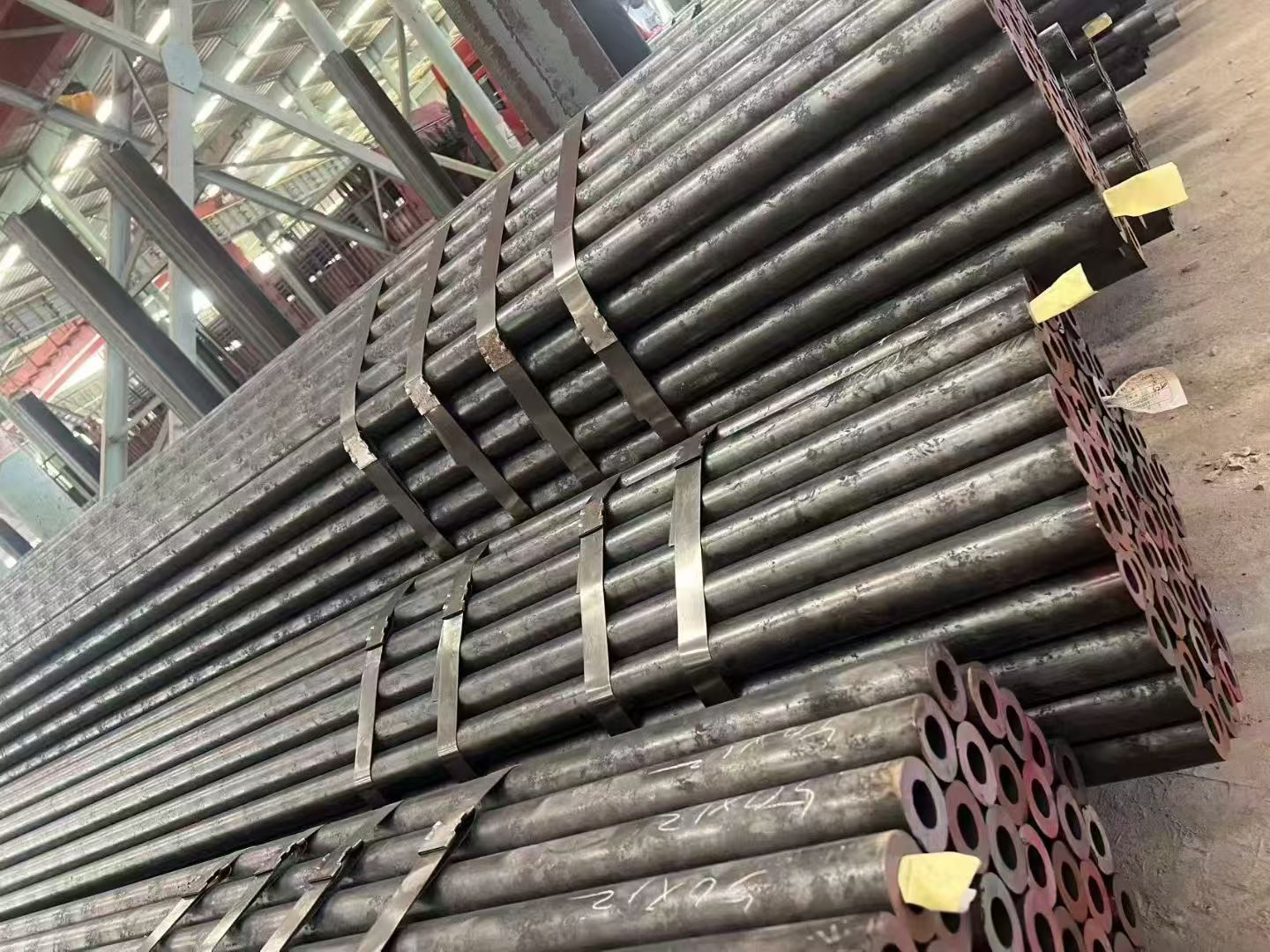 潮州市大口径厚壁天缝钢管不锈钢无缝钢管 - 价格